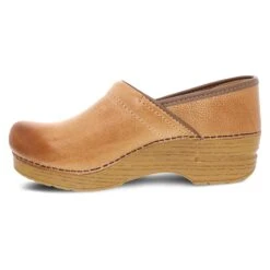Dansko Professional Honey Distressed -Dansko 306581464 SDL 3d0fd368 0493 4f5f 9f39 2825f2cf1695