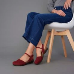 Dansko Rowan Cinnabar Milled Nubuck 15 Dansko Rowan Cinnabar Milled Nubuck -Dansko F23 Rowan Cinnabar 2 2400x2400 331e3049 35b5 473f b60c 8e4a9fab8672